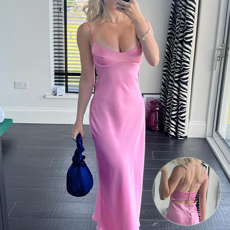 Robe Longue Satinée Rose – Élégance Sensuelle pour Femmes Audacieuses