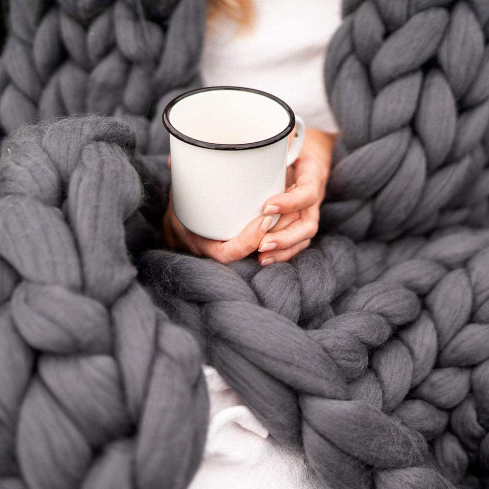 LuxaWool XXL Chunky Knitting Yarn — 1000 Gram Pack