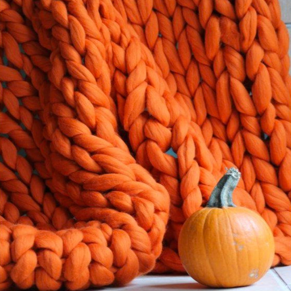 LuxaWool XXL Chunky Knitting Yarn — 1000 Gram Pack
