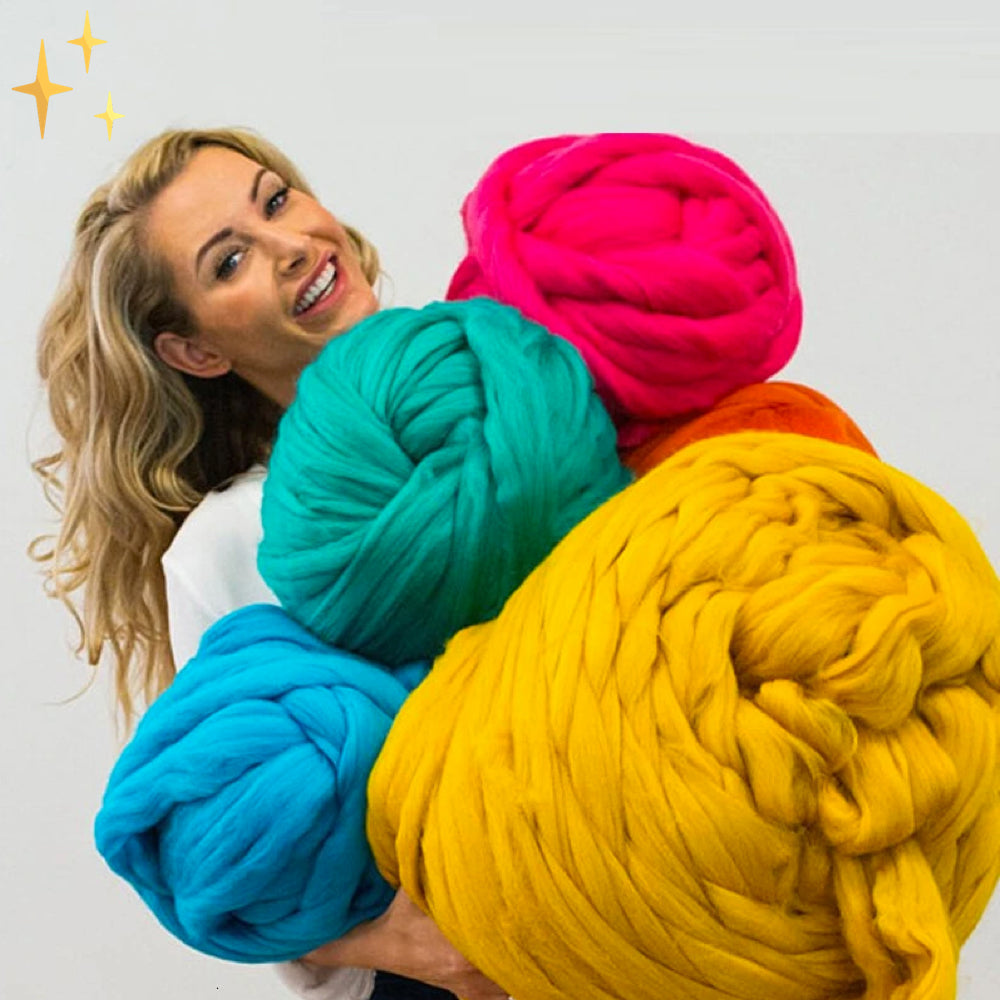 LuxaWool XXL Chunky Knitting Yarn — 1000 Gram Pack