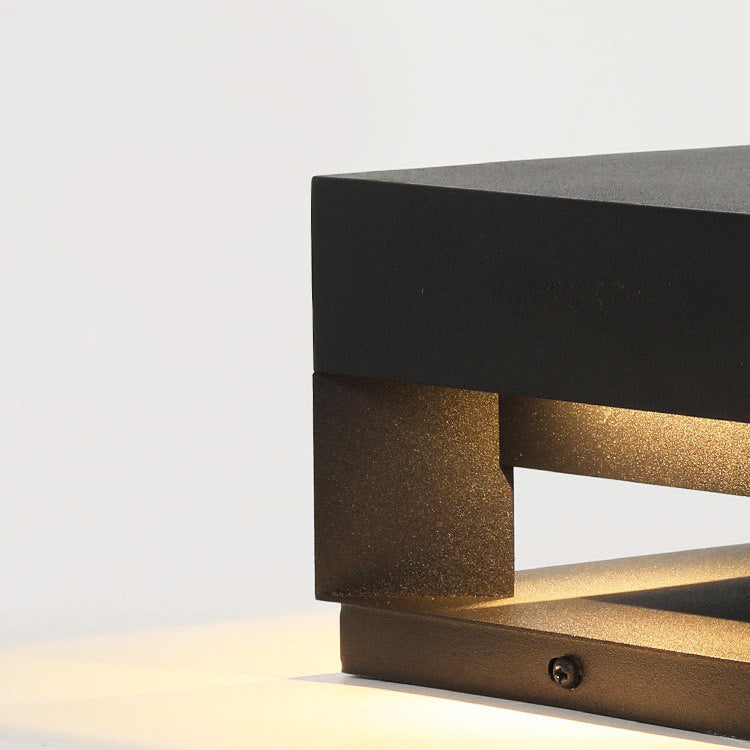Éclairage extérieur LED LumaCast - Lampe moderne en acier inoxydable, design carré étanche
