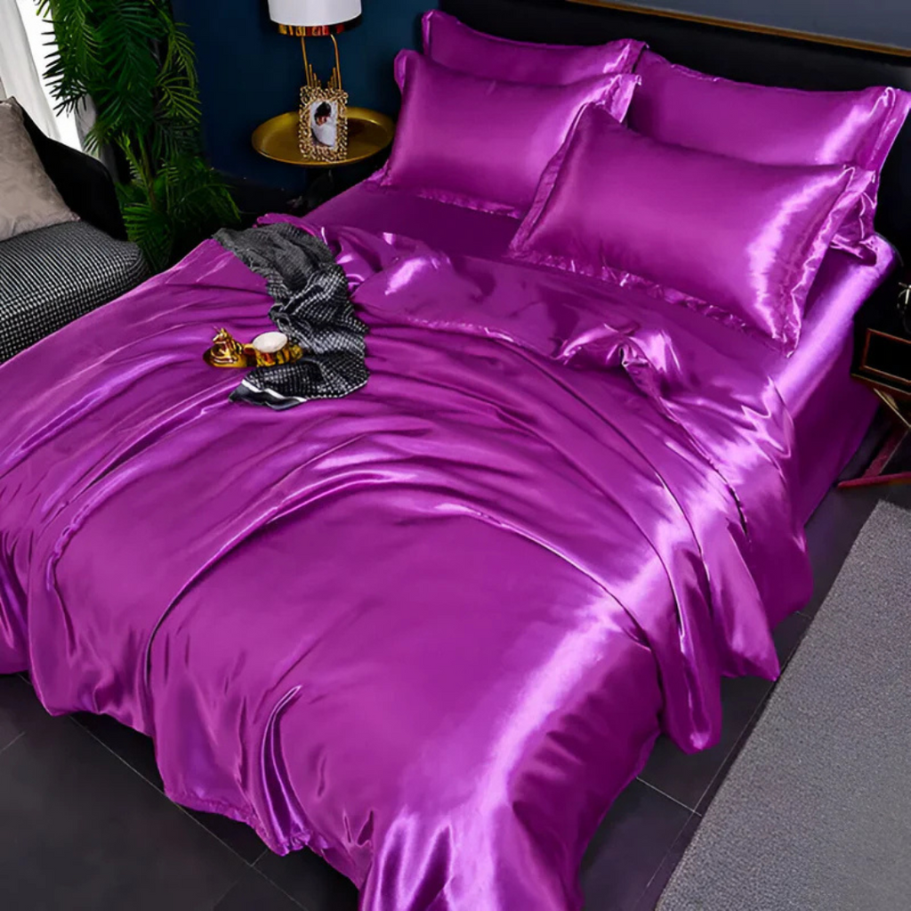 Ropa de cama de seda con acabado liso y brillante