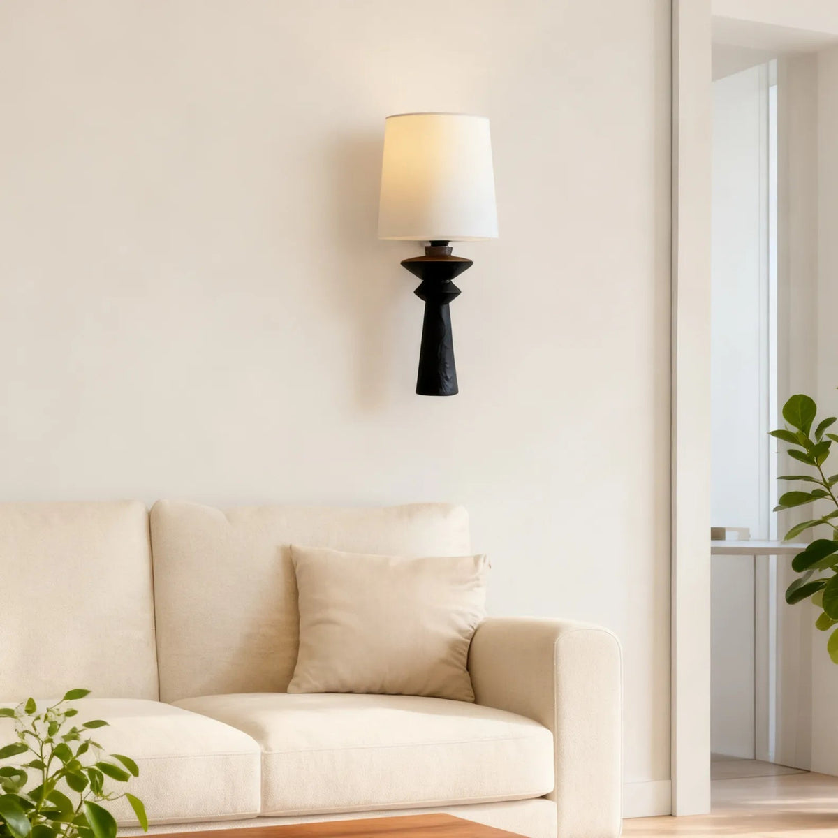 Nordisk dimbar vegglampe i stoff og tre til stuen | boxzora