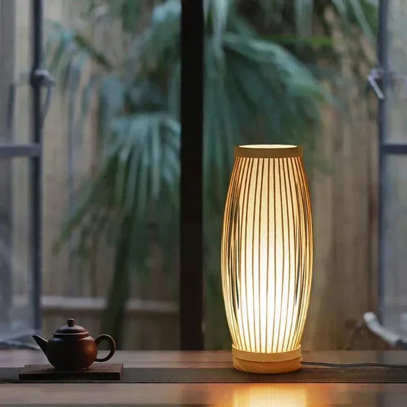 Japansk bambusbordlampe - håndlavede detaljer, varmt stemningslys