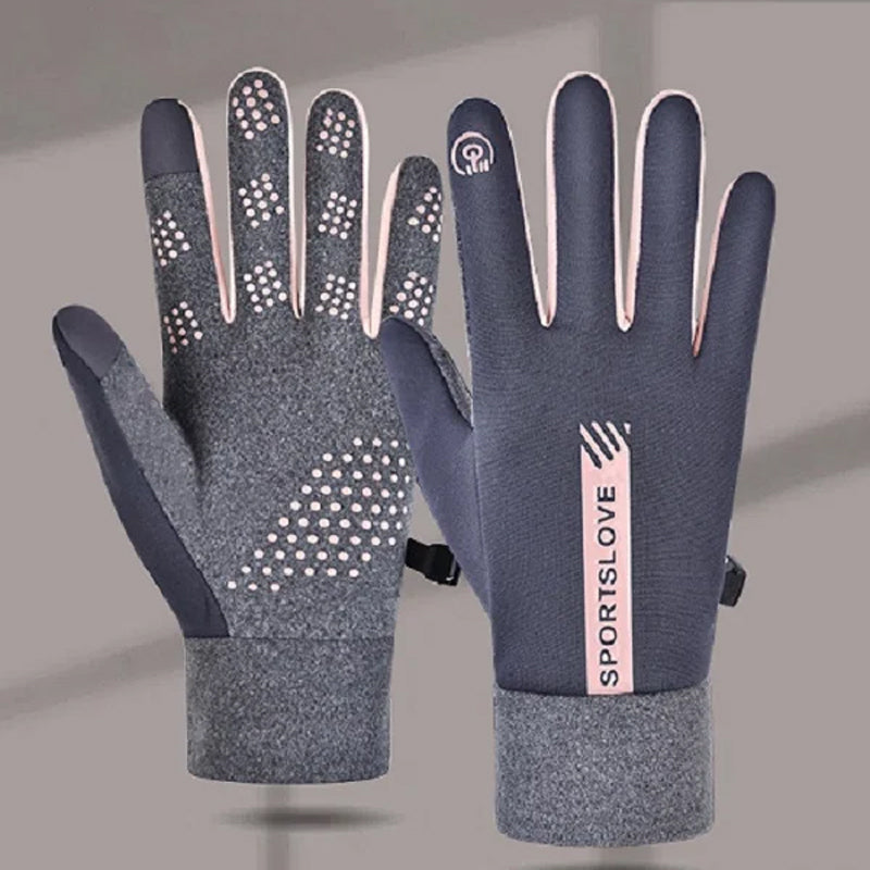 Heated Gloves — Touch-Sensitive Fingertips