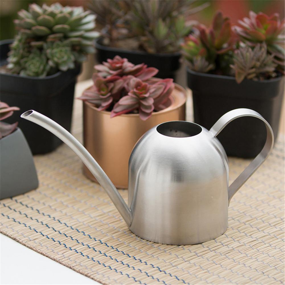 Regadera AquaGrace de acero inoxidable resistente al óxido — Pico flexible, diseño moderno
