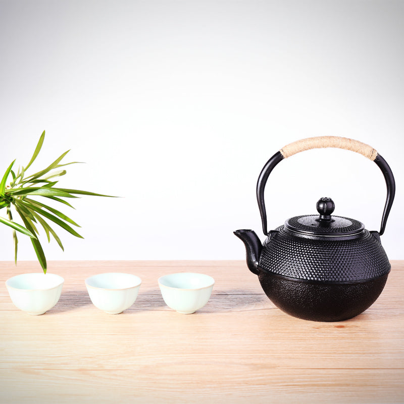 Théière japonaise Koto en fonte noire
