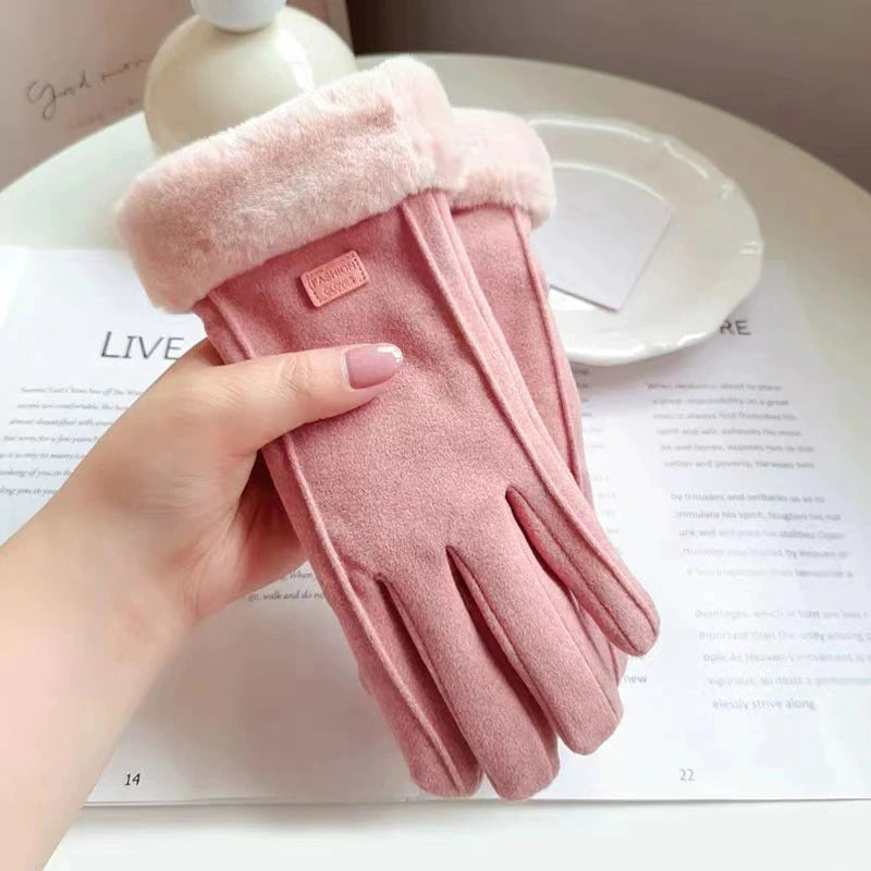 Heated Winter Gloves, Rechargeable Design, 5000mAh Battery, Touchscreen Compatible