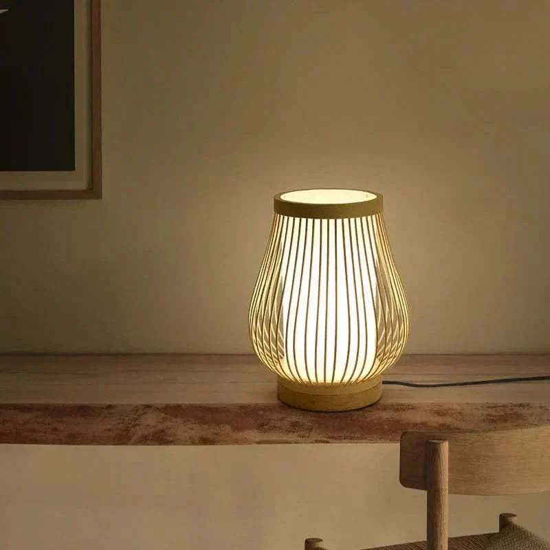 Japansk bambusbordlampe - håndlavede detaljer, varmt stemningslys