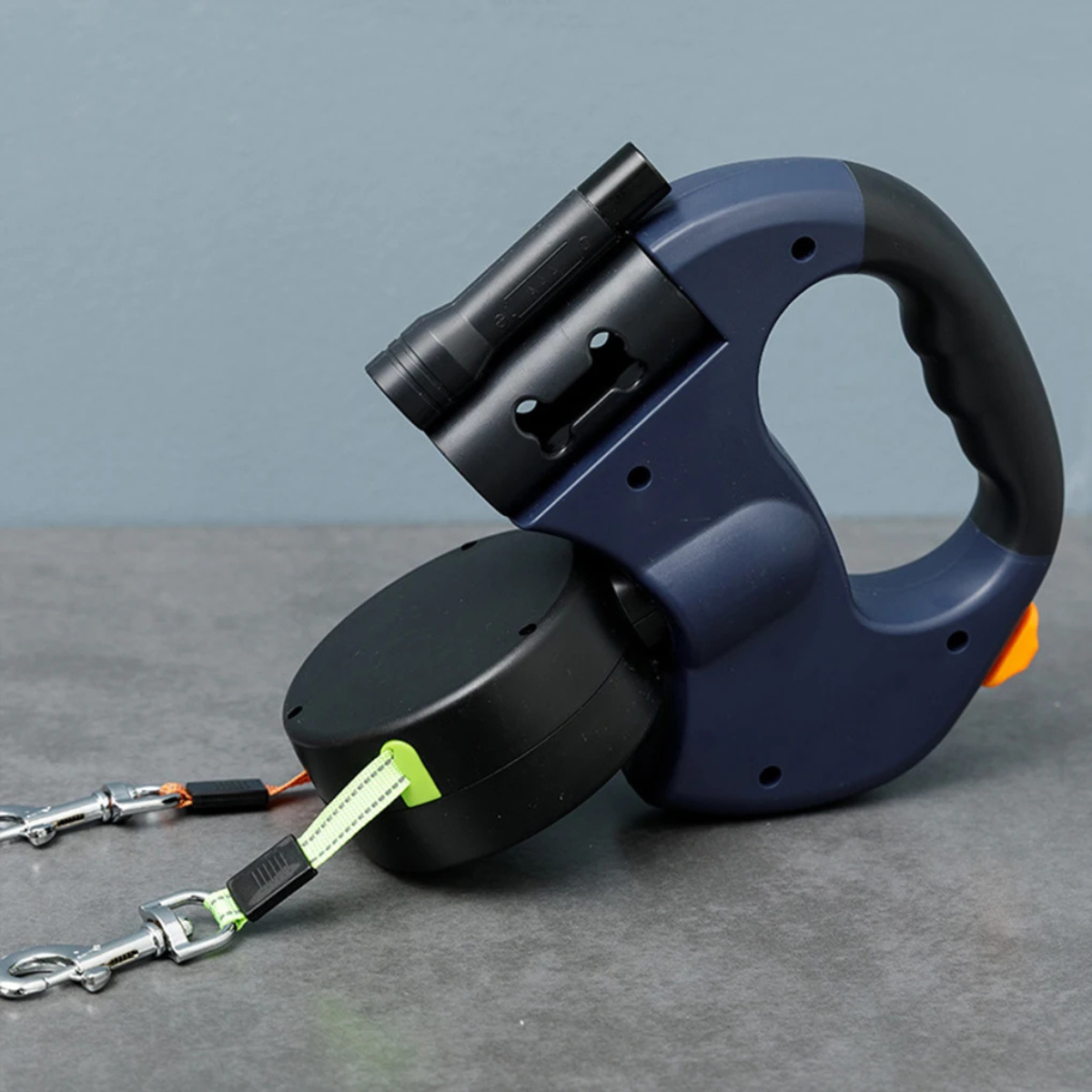 Infällbart dubbelt hundkoppel – trasselfri design, inbyggd LED-lampa