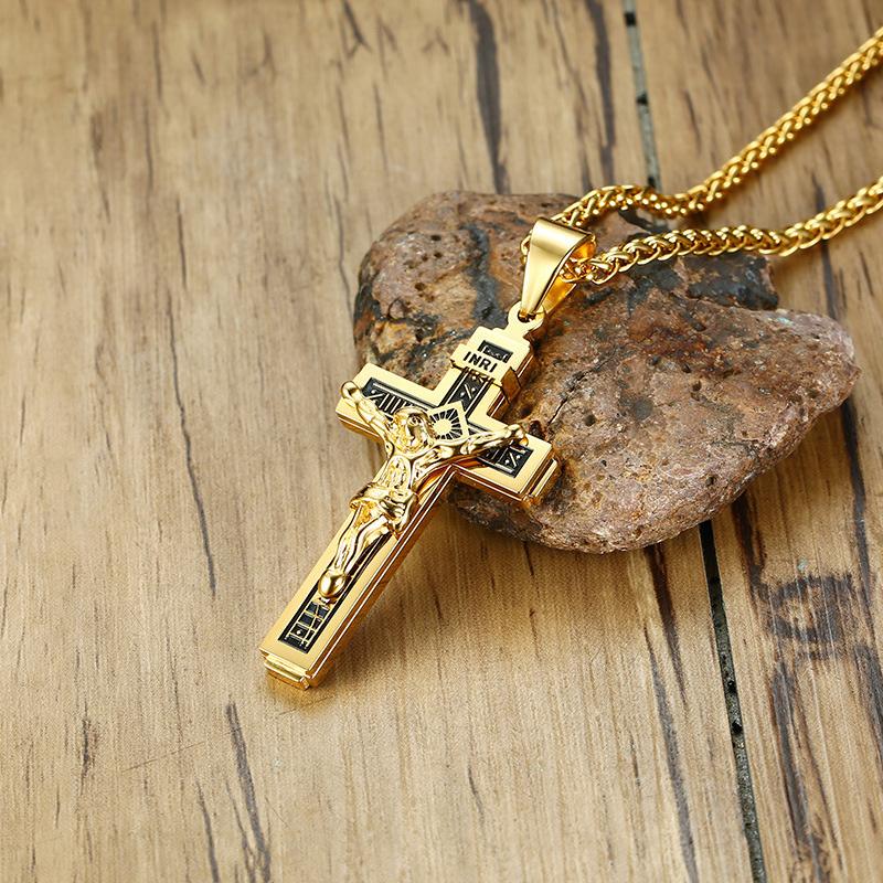 Colar de corrente moderna com cruz de Jesus