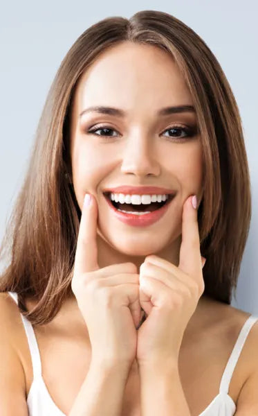 Juego completo de carillas On Smile — Incluye maxilar superior e inferior