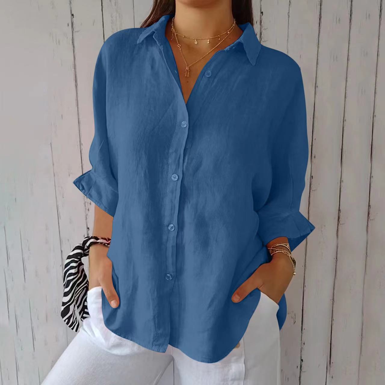 Chemise longue plissée à col cranté
