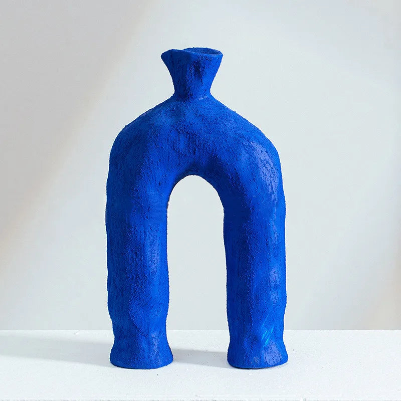 Vaso Liora Fayla, collezione di vasi in ceramica, silhouette irregolare, finitura testurizzata
