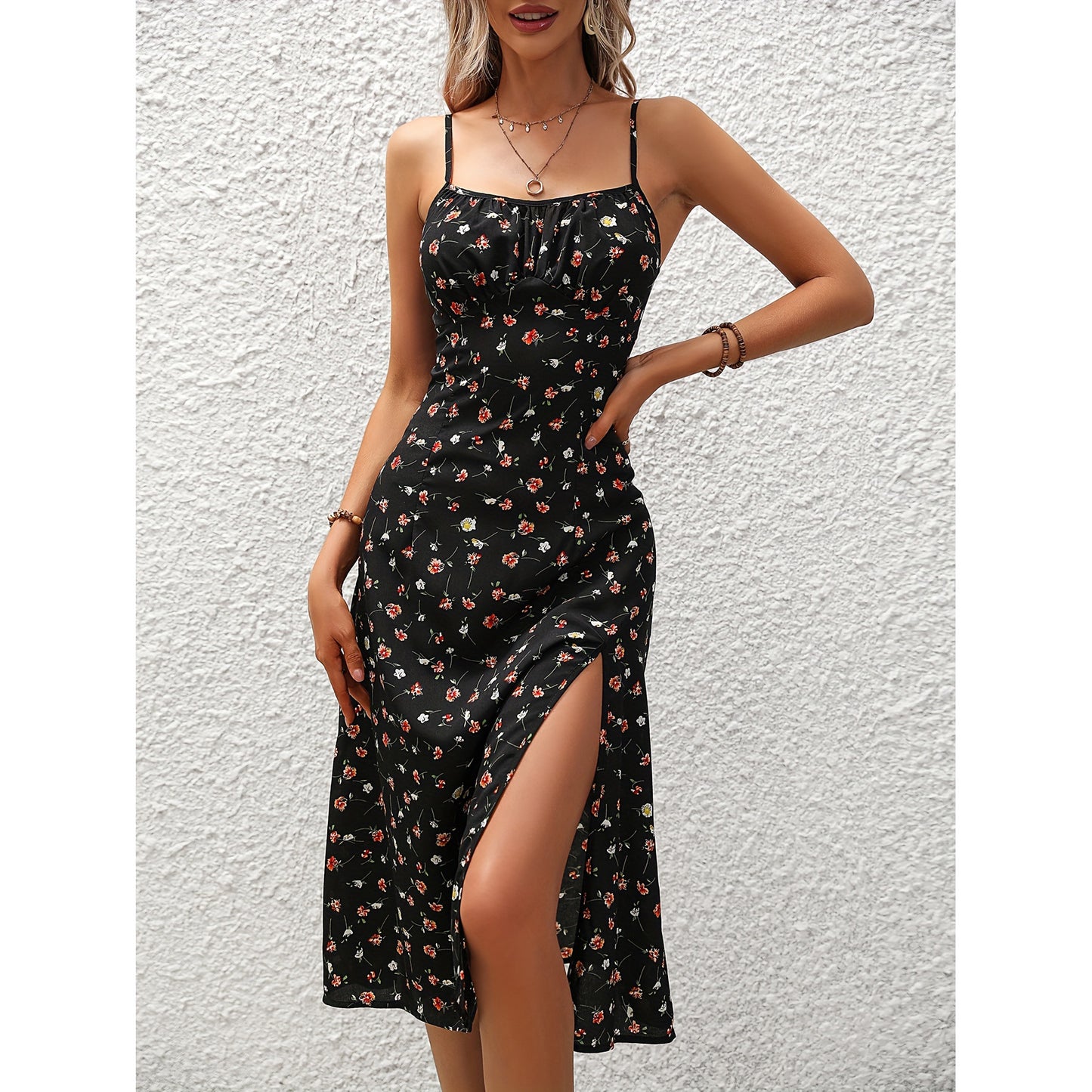 Robe d'été à Pois – Élégance & Séduction en Toute Légèreté
