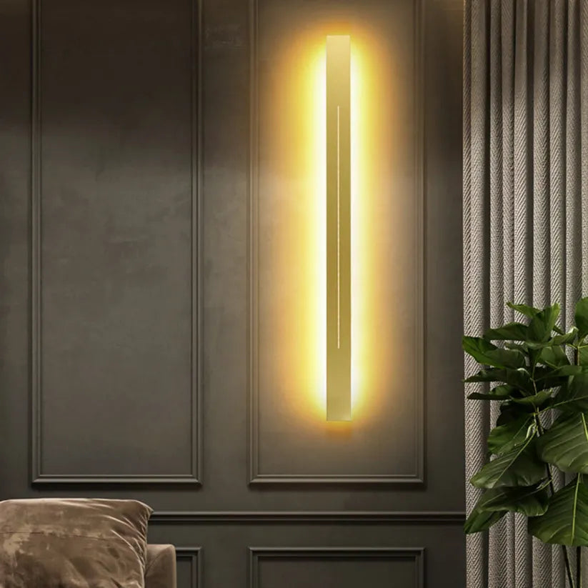 מנורת קיר LED שחורה ואנכית - עיצוב מנורת קיר מודרני