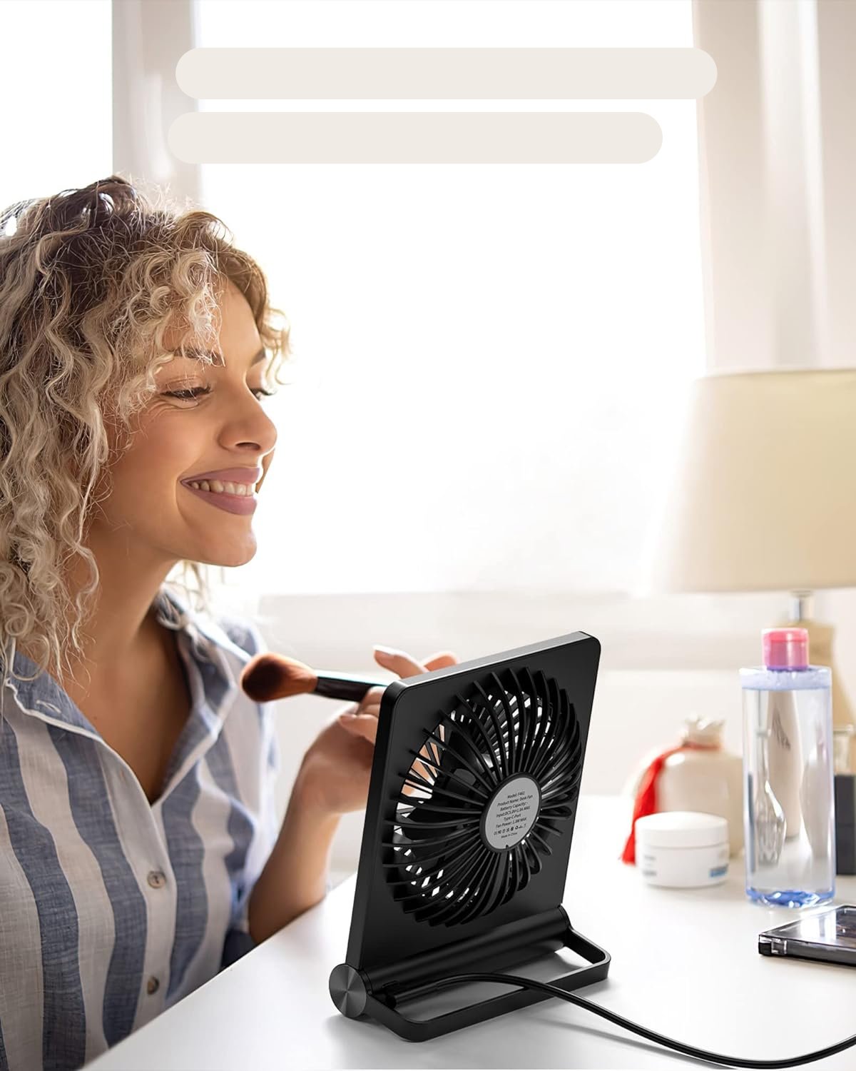 Malý ultralehký stolní ventilátor — silný proud vzduchu a tichý provoz