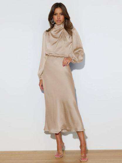 Robe Satinée Élégante