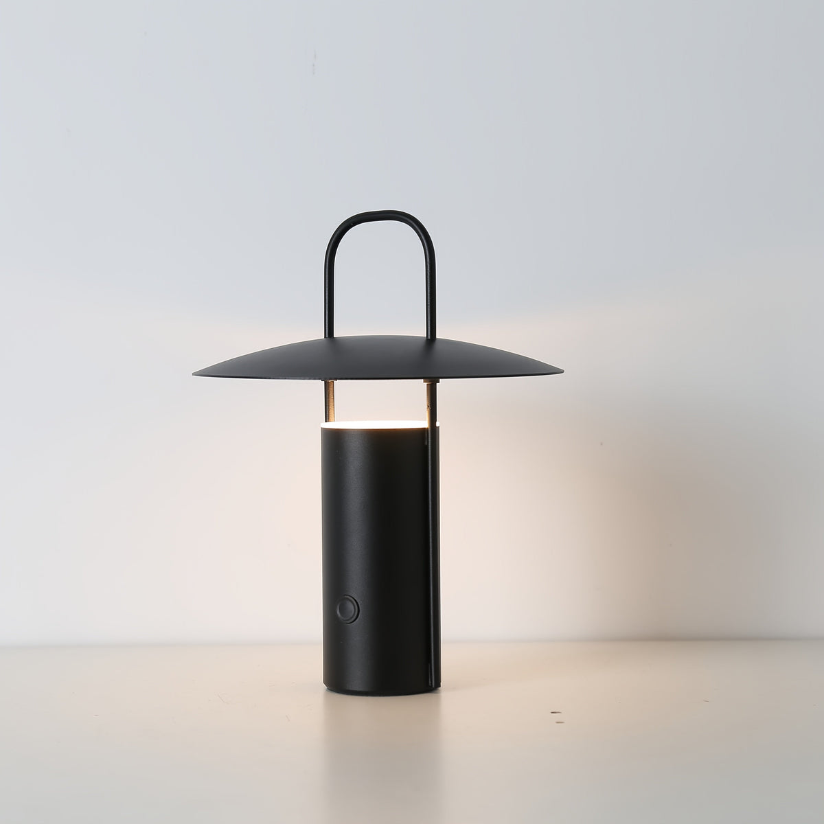 Uppladdningsbar USB-bordslampa med rymdinspirerad design — portabel design, touchstyrda reglage