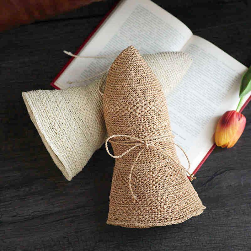 Foldable Straw Hat — Adjustable Fit, Decorative Bow & Wire Rim