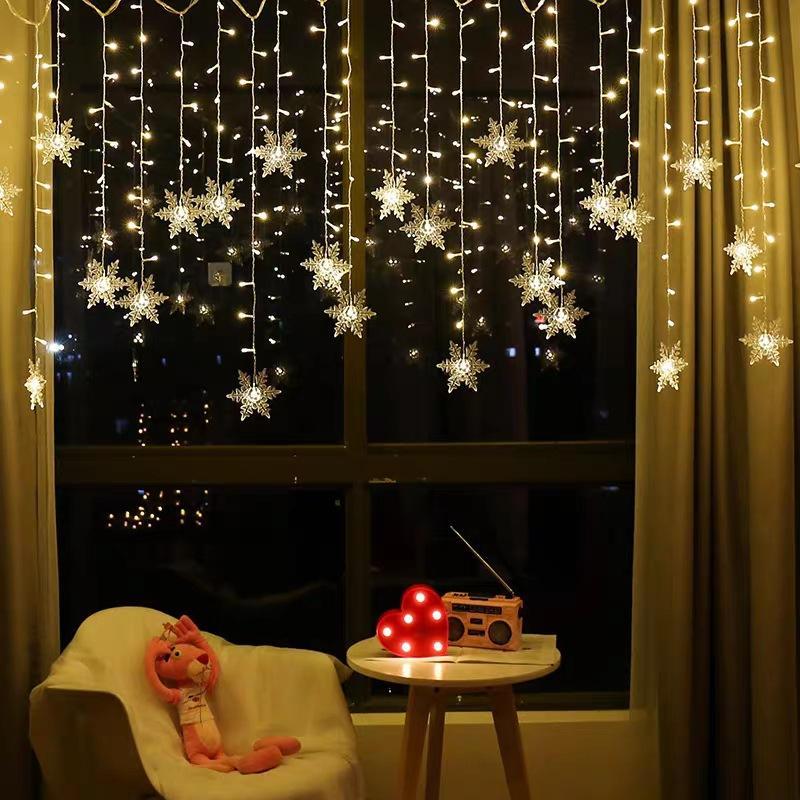 Snowflake Pattern LED Curtain Light Chain