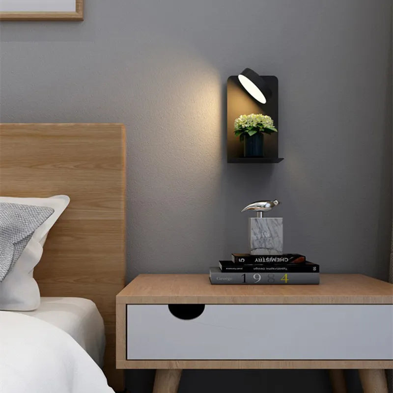 Stmívatelné LED nástěnné svítidlo — multifunkční design, nabíjecí port USB