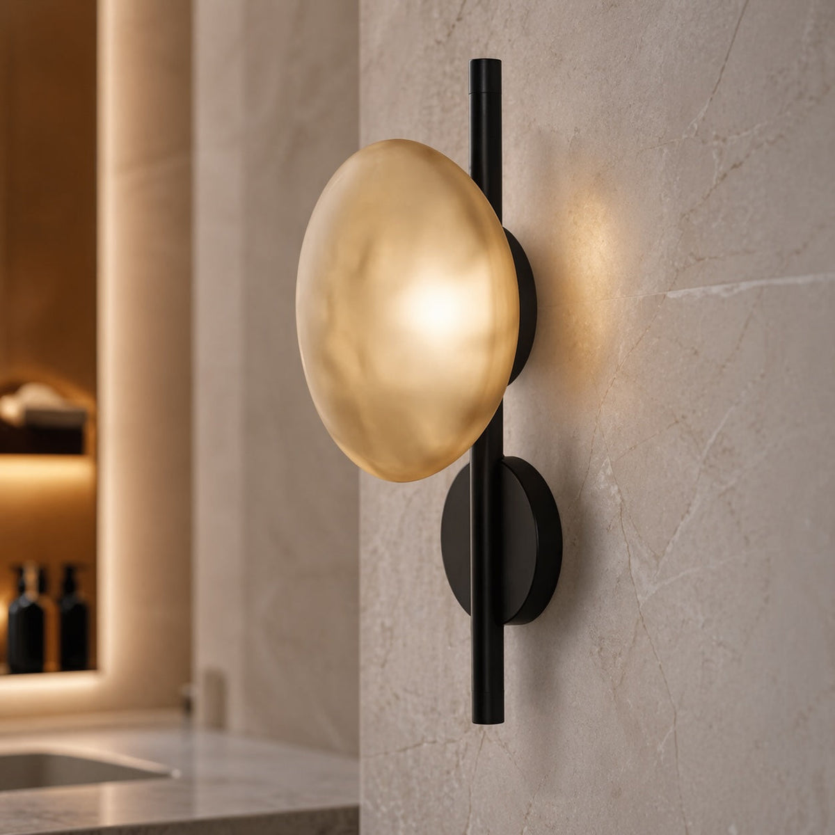 Nordisk rund væglampe i glas — 5 W integreret LED, aluminiumsramme
