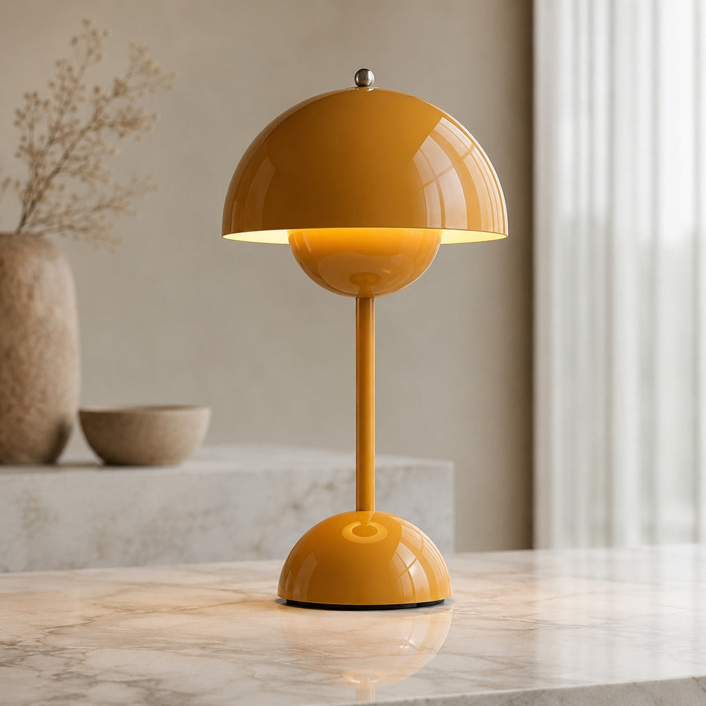 Verstellbare LED-Tischleuchte mit Keramiksockel – Tragbar, USB-betrieben, kompaktes Design
