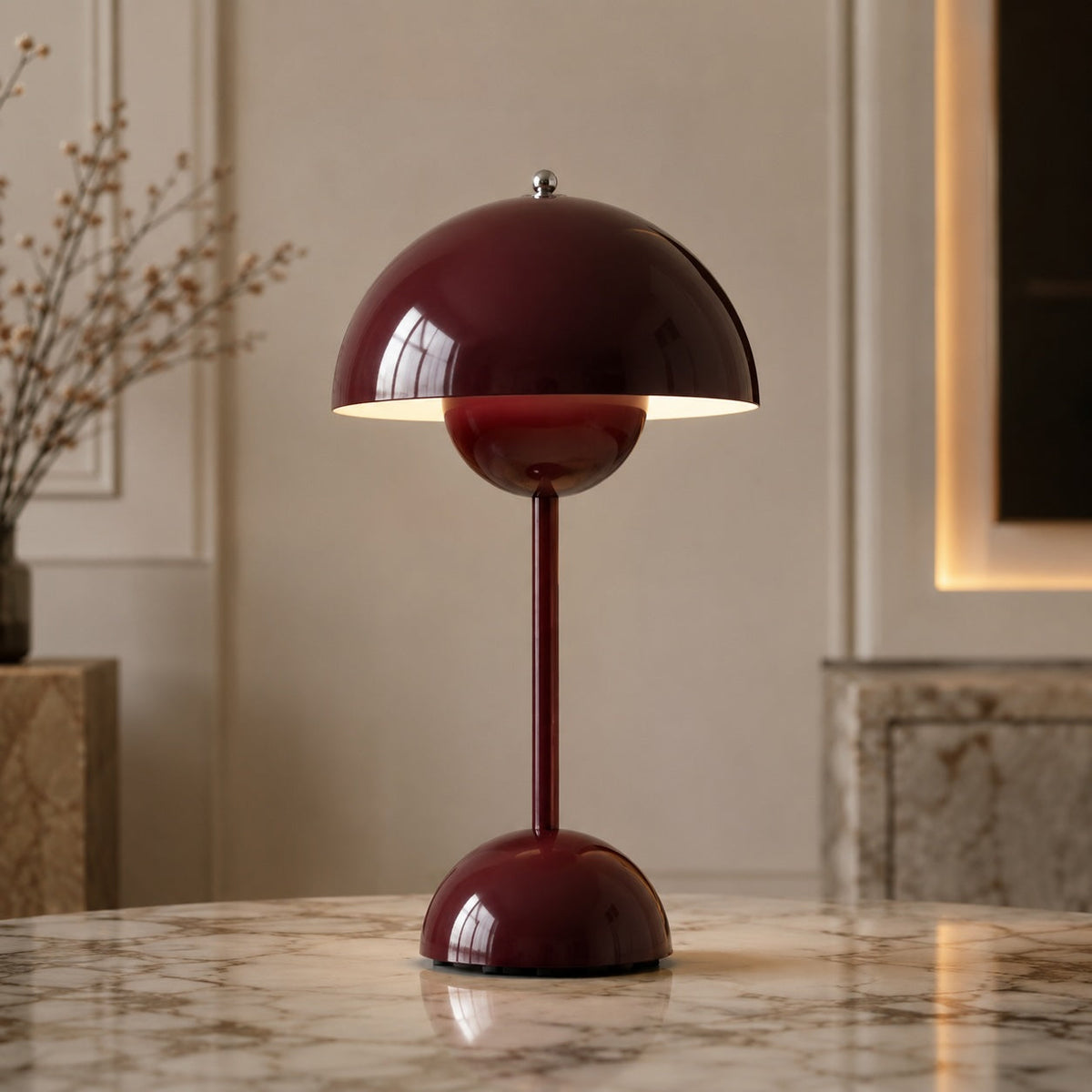 Verstellbare LED-Tischleuchte mit Keramiksockel – Tragbar, USB-betrieben, kompaktes Design