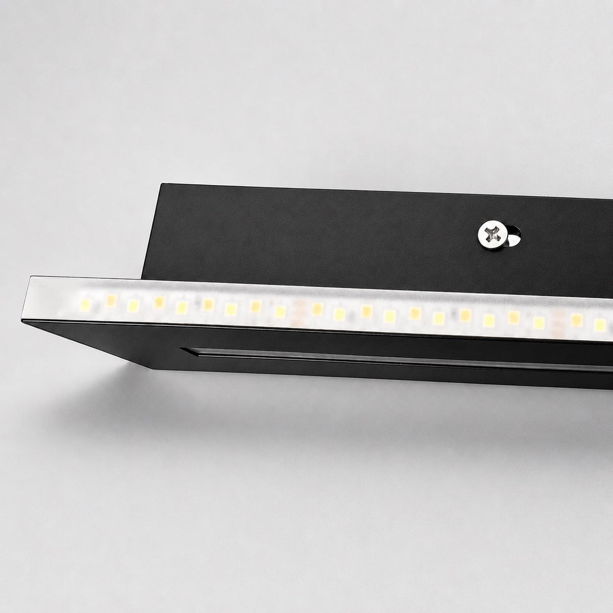 Moderne lineare LED-Wandleuchte – Eisengestell, Acrylschirm, drei Farbtemperaturmodi