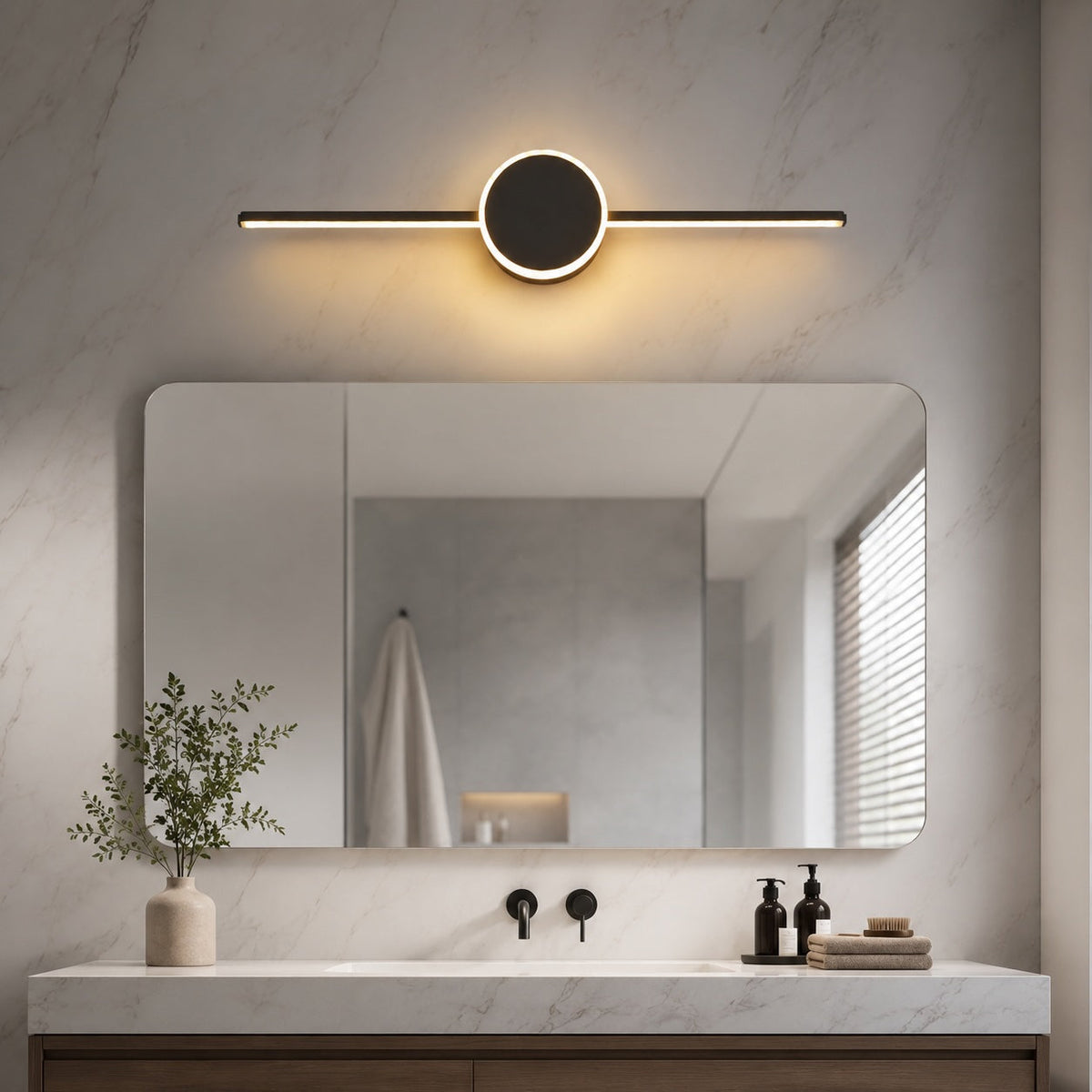 Moderne LED-væglampe — justerbart design i aluminium og akryl, 3 farvetemperaturer