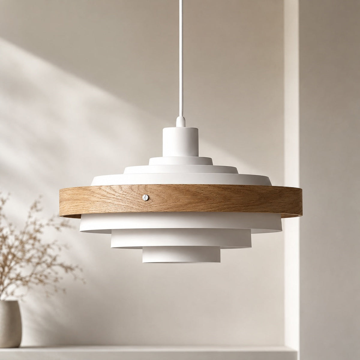 Modern trumformad pendellampa — justerbar höjd, design i metall och trä, 15 tum, kompatibel med LED
