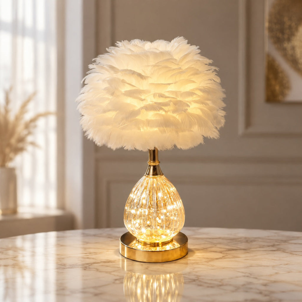 Bordslampa i nordisk stil med bas i järn — E27-sockel, 4 W LED, mjukt varmvitt ljus