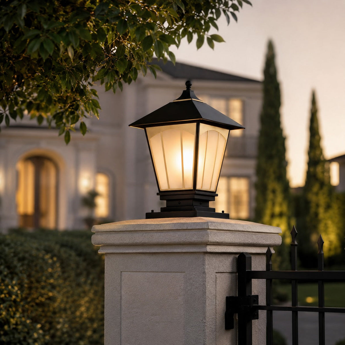Lampă de exterior modernă, tip stâlp, montată pe perete — cupru solid, abajur din sticlă, impermeabilă IP55, compatibilă cu E27