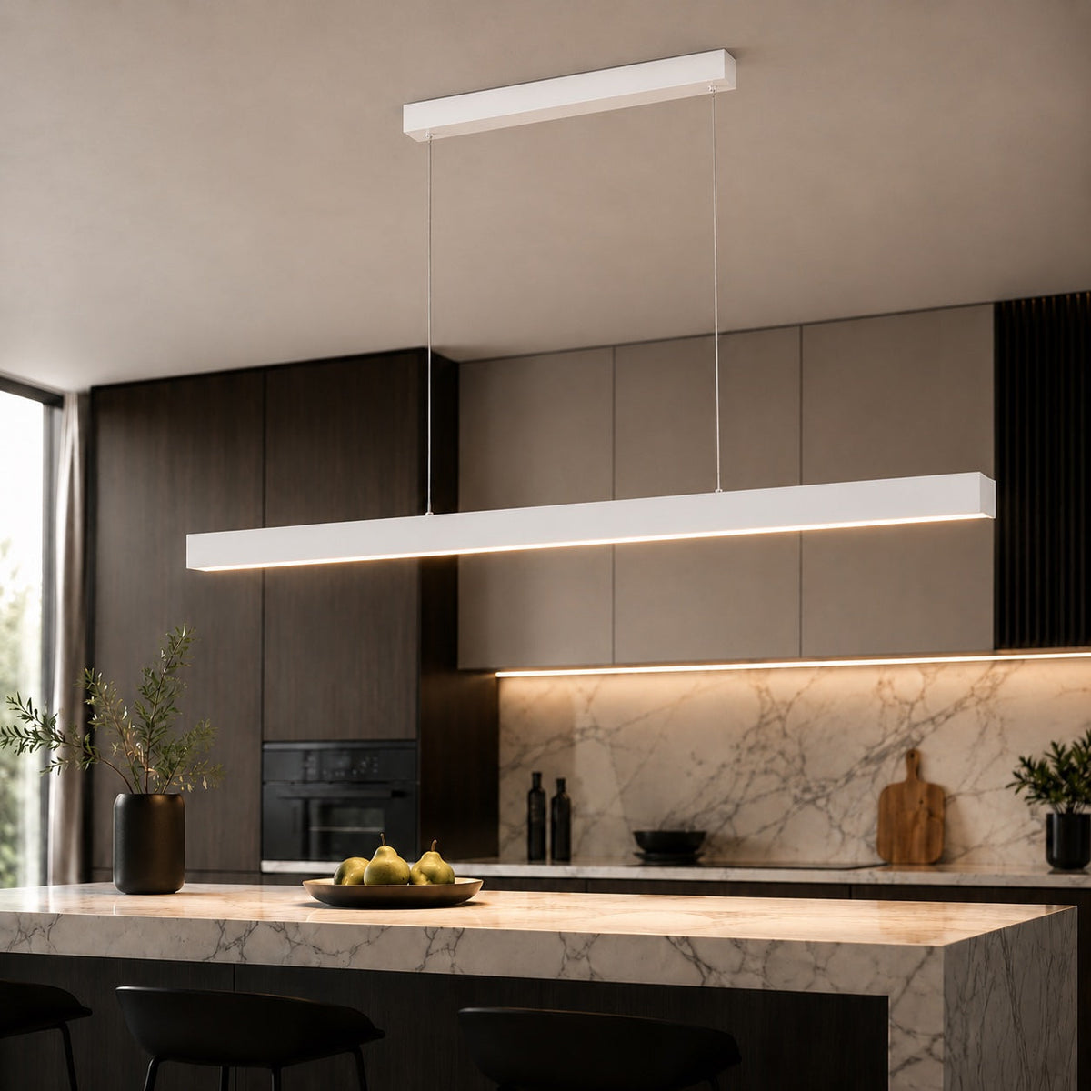 Moderne lineær LED-loftpendel — moderne pendellampe til køkkenø