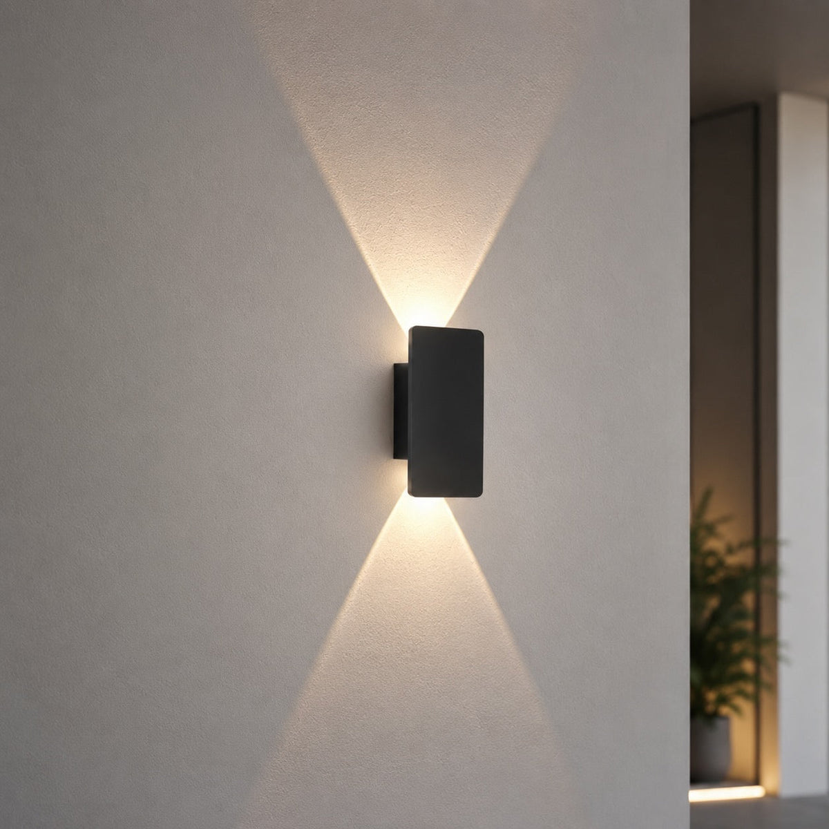 Modern utomhusvägglampa i aluminium – 18 W väggmonterad LED-armatur, vädertålig