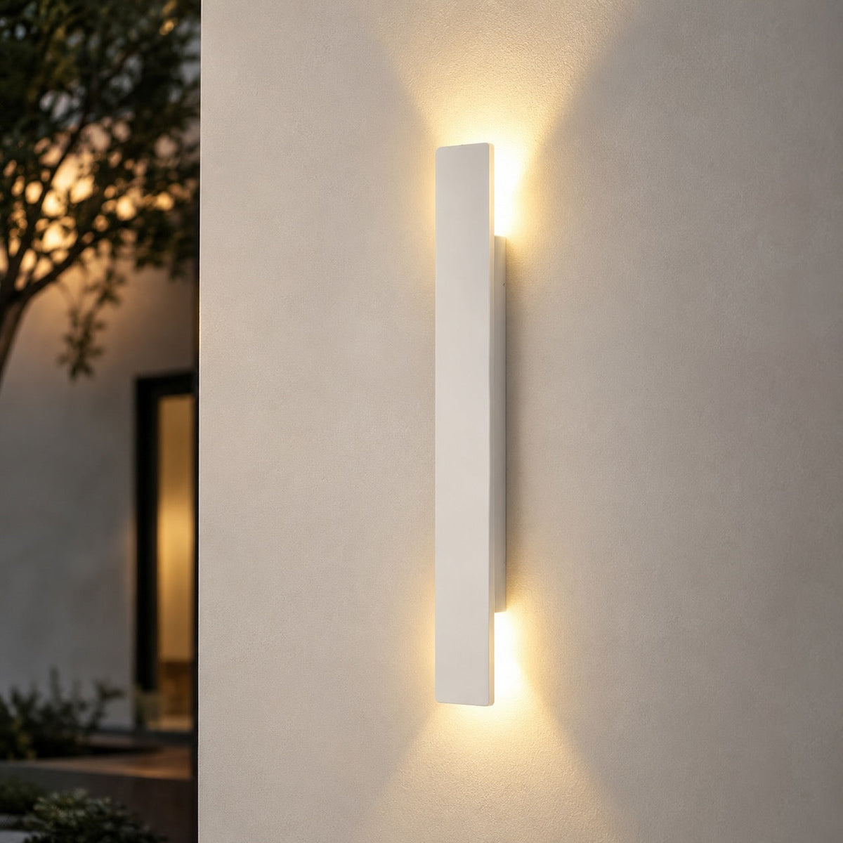 Modern utomhusvägglampa i aluminium – 18 W väggmonterad LED-armatur, vädertålig