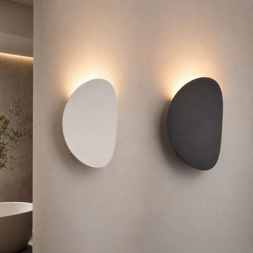 Modern Waterproof Outdoor Wall Light — 7W Integrated LED, Solid Aluminum Body