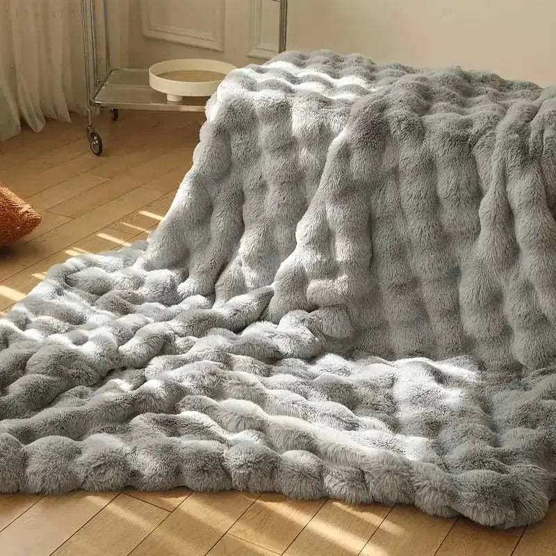 Fluff Bubble Plush Warming Blanket