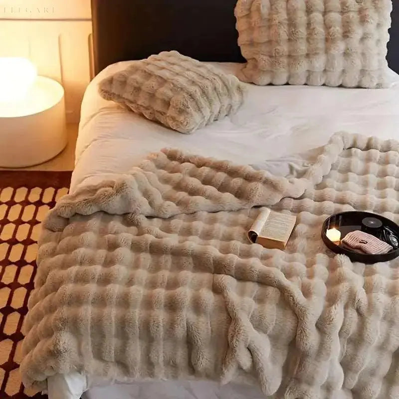 Fluff Bubble Plush Warming Blanket