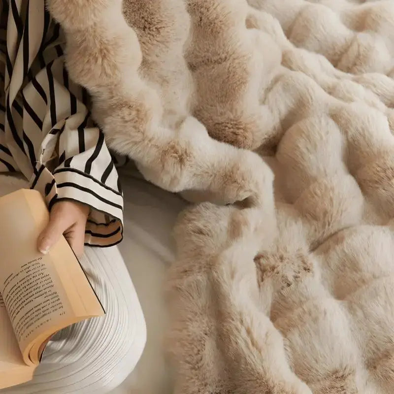 Fluff Bubble Plush Warming Blanket