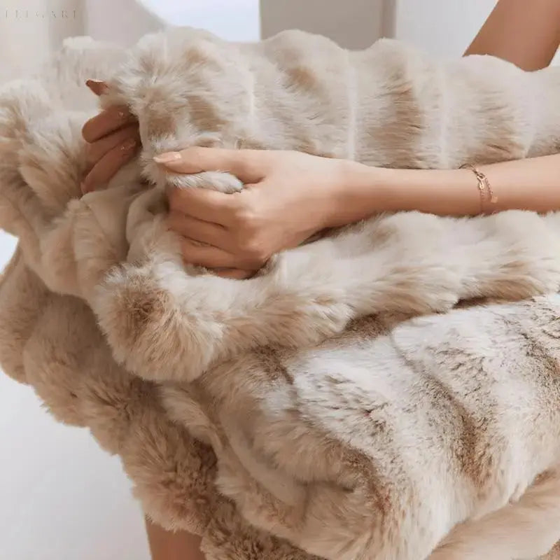 Fluff Bubble Plush Warming Blanket