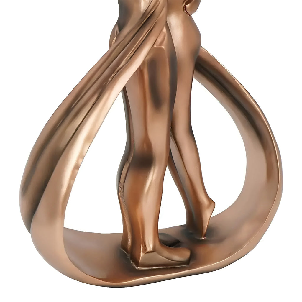 Escultura de pareja romántica — Figura artística