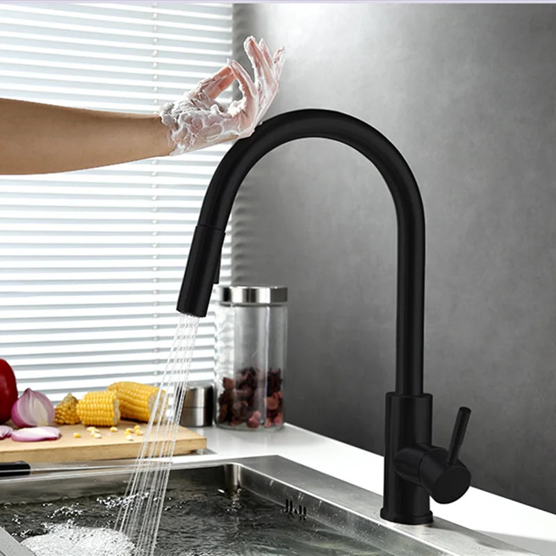 Rubinetto da cucina estraibile in ottone TouchTech – Miscelatore con sensore touchless e bocca flessibile