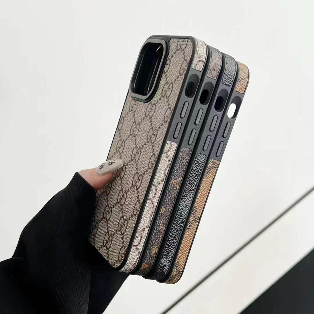 Custodia in pelle per iPhone — finitura di lusso firmata da designer