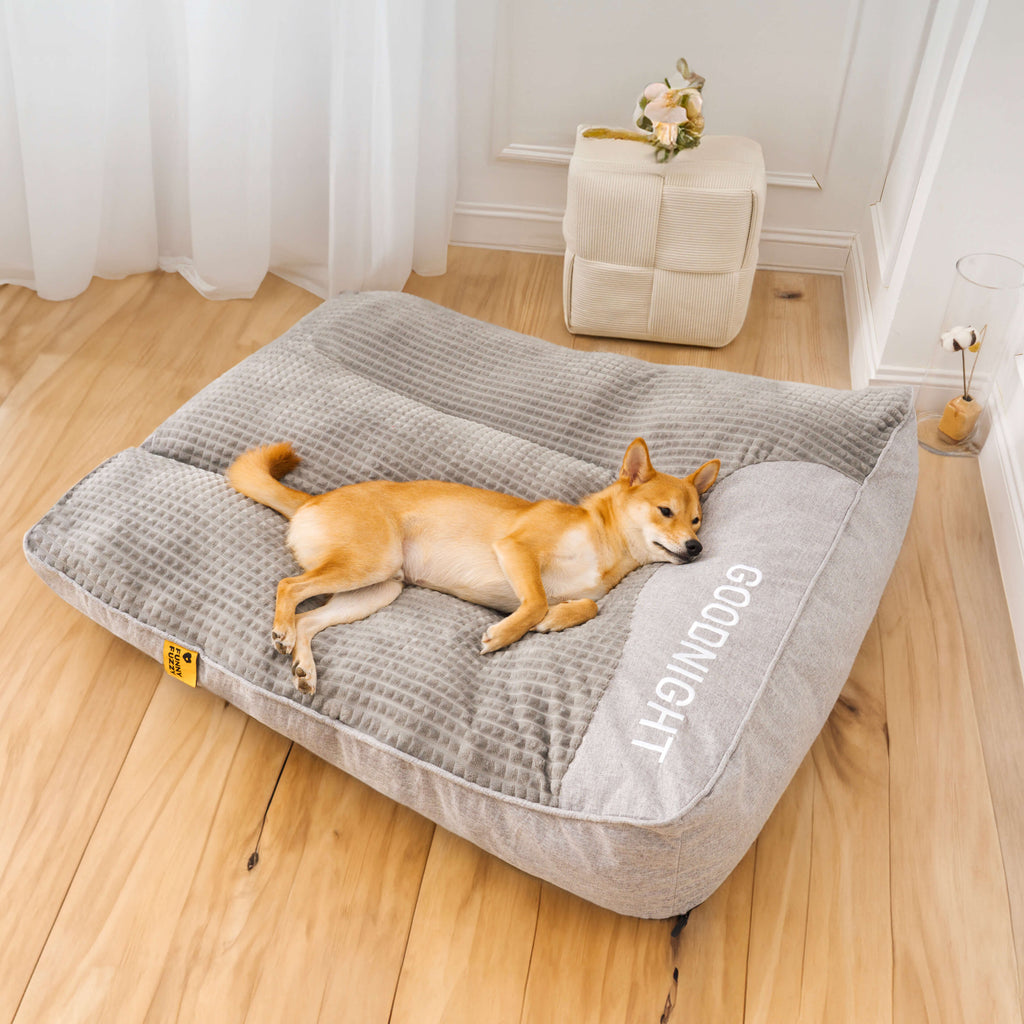 厚手の背もたれ付き犬用ベッド - 傷がつきにくい表面