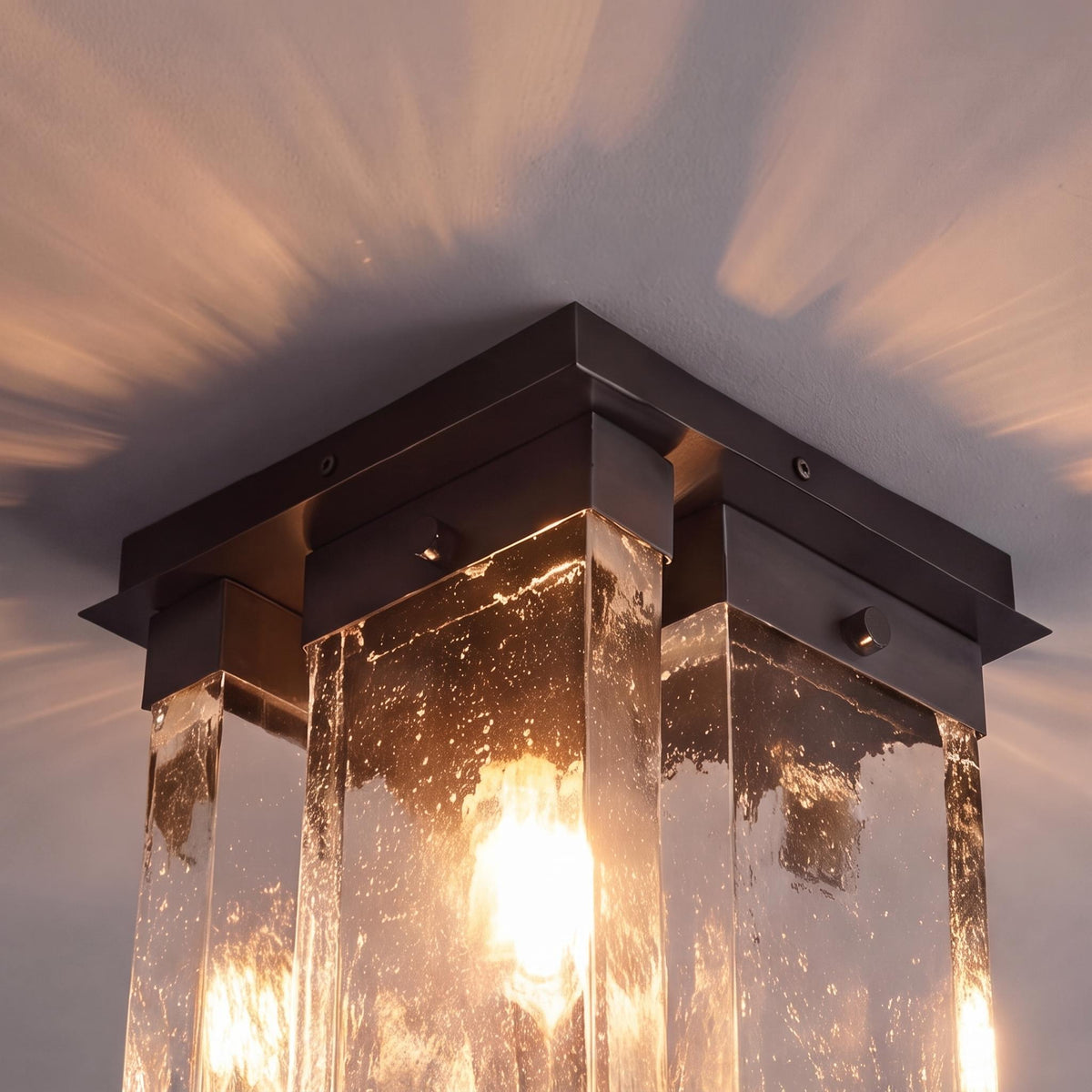 Moderne geometrisk flad loftslampe - kobber- og jernramme, tekstureret glas, LED-stemningslys