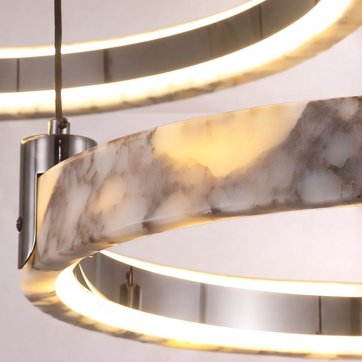 Modern taklampa med flera ringar - justerbar design, ringar i naturmarmor, integrerad LED-belysning