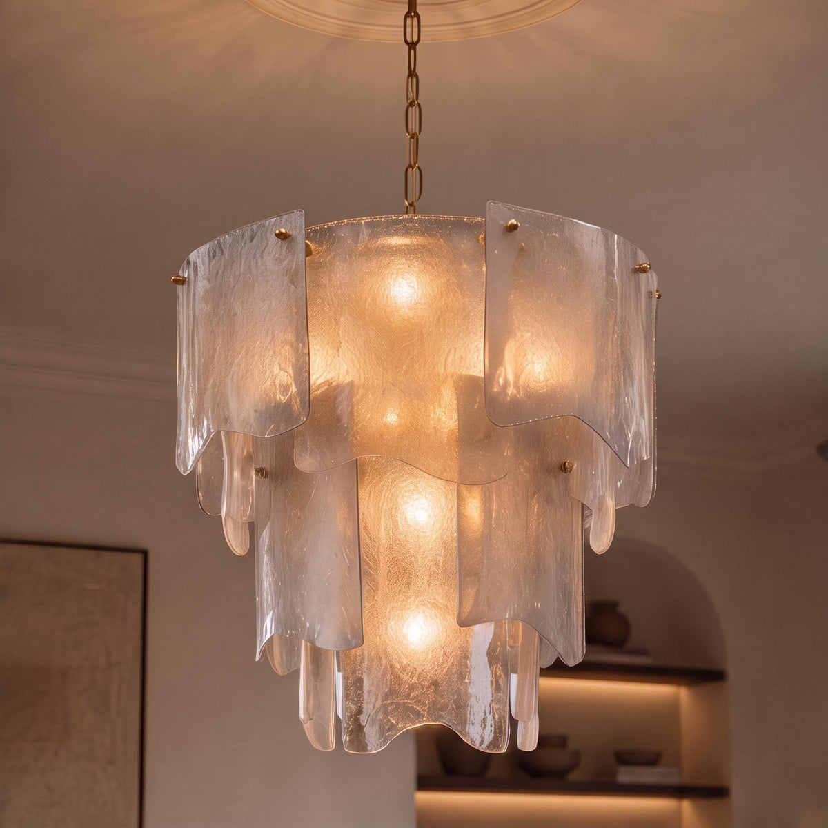 Modern taklampa i flera nivåer med glas – justerbar upphängning, metallram och LED-belysning