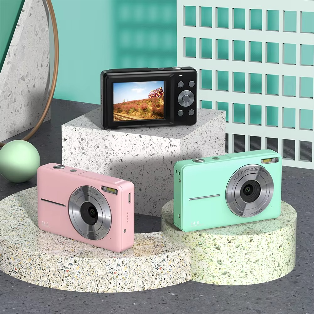 מצלמה דיגיטלית לילדים — 1080P HD, 44MP, זום פי 16
